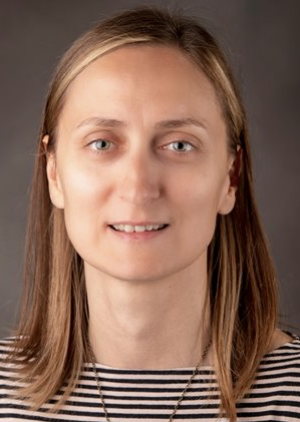 Headshot of Svetlana